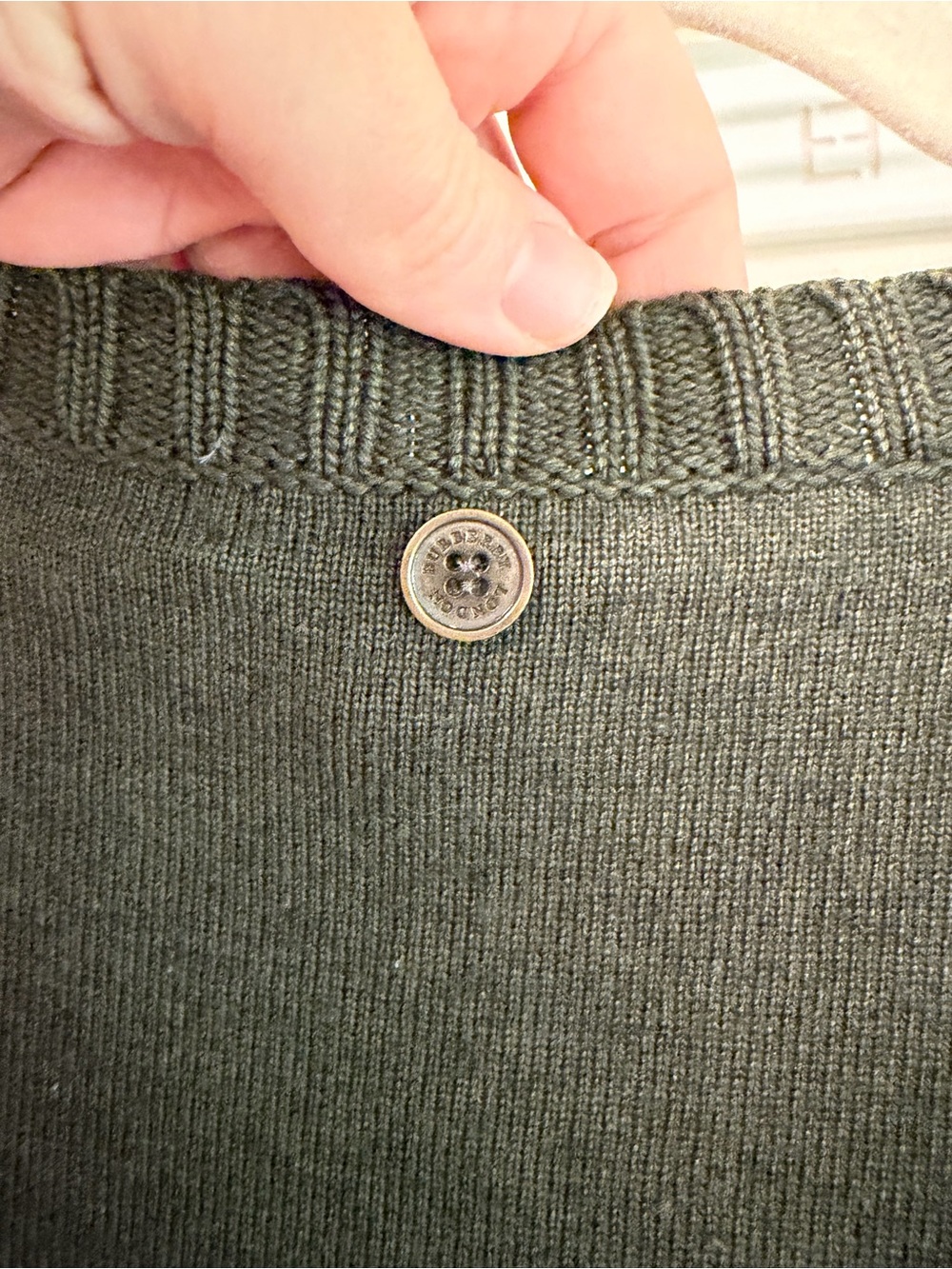 Burberry London Wool Silk Cashmere Olive Green Ribbed Knit Sweater Small - Picture 6 of 9